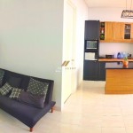 Canva 1600 x 1200 (1)